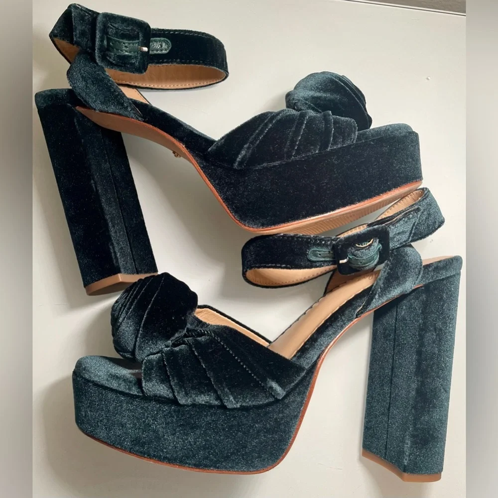 Antonio Melani x Nicola Bathie Emilia Velvet Rose Platform Dress Sandals - NWOB